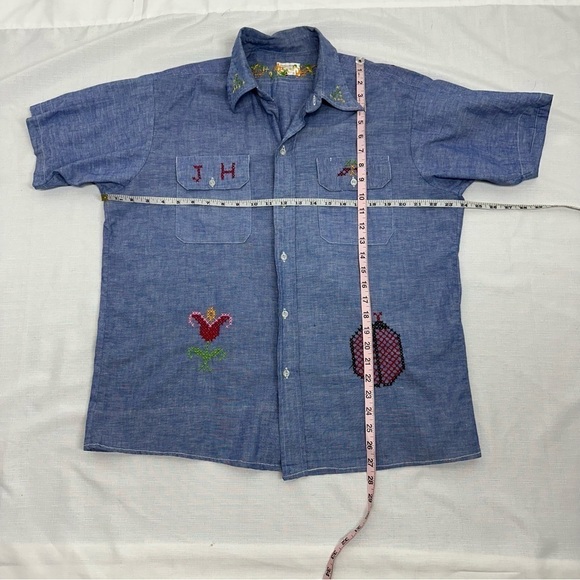 Hand Sewn Large One of A Kind Monogramed JH Embroidered Blue Chambray Shirt - Picture 11 of 13
